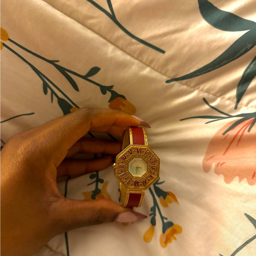 Vintage Red/Gold Watch